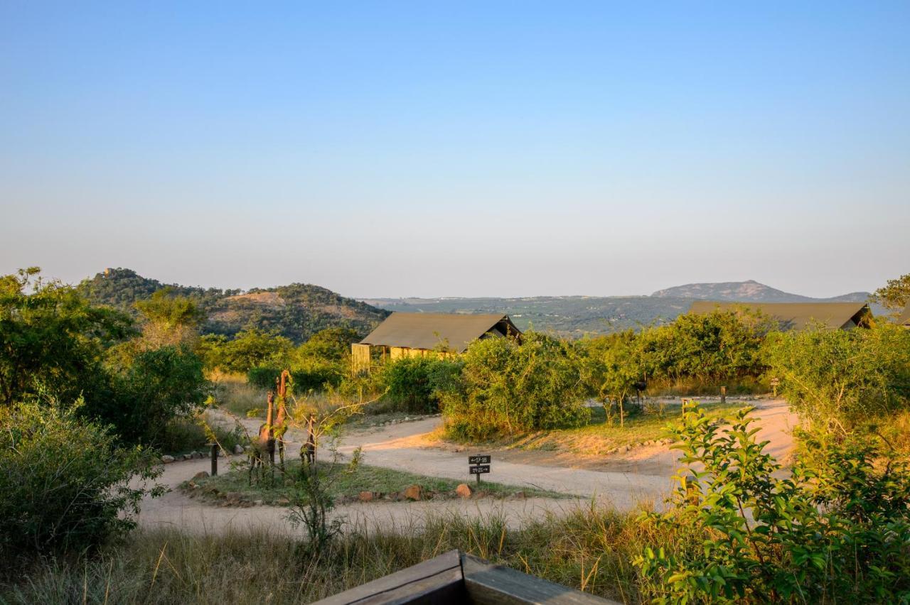 Ndhula Luxury Tented Lodge White River Dış mekan fotoğraf