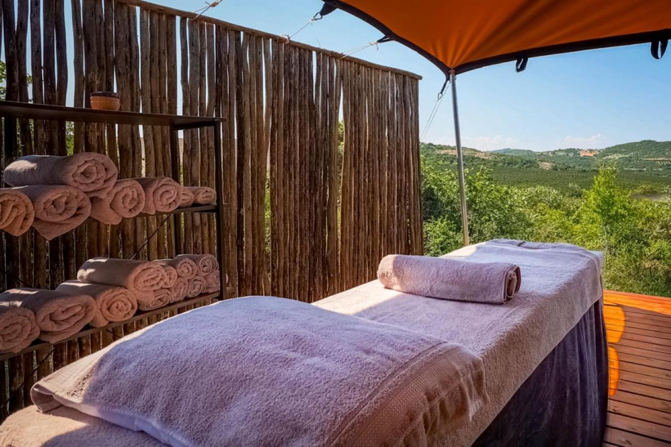 Ndhula Luxury Tented Lodge White River Dış mekan fotoğraf